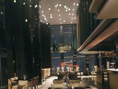 -唐拉雅秀酒店-西锦汇空中BBQ·思创餐厅