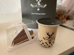 -THE ALLEY 鹿角巷(合生汇店)