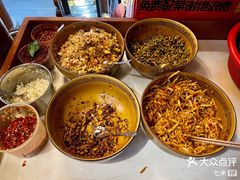 -易裕和·长沙米粉(友谊路店)