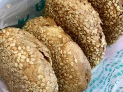 芝麻烧饼-护国寺小吃(新街口店)