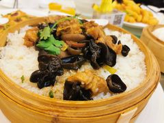 -万山楼海鲜酒家·二十三年老字号