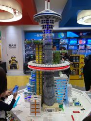 -乐高品牌旗舰店(人民广场店)