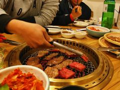 -炼火烤肉店