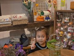 -西关84·History·Art·Cafe