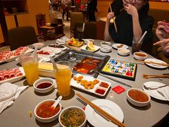-海底捞火锅(新松江路店)