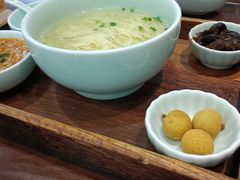 -蟹上黄·蟹黄面·江南糖水(人民广场店)