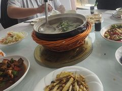 -天乐农家鱼头王(天目湖店)