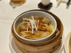 鲍汁腐皮卷-白天鹅宾馆-宏图府餐厅