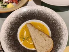 -又见马甲M8融合西餐厅(体育中心店)