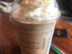 焦糖咖啡星冰乐-星巴克臻选(南京艾尚天地店)