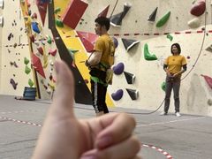 -问山MountQuest攀岩馆