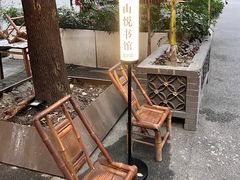 -泡桐树街