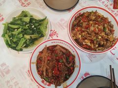 -堂瓦里·33年传统赣菜(第一街区店)