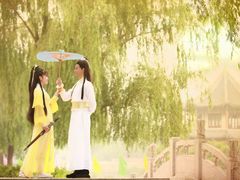 -九月鹰飞汉服摄影工作室