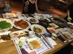 -紫霞门韩国料理烤肉(深南东路店)