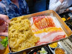 酸菜五花肉-伍丁·烤牛肋(和平东桥店)