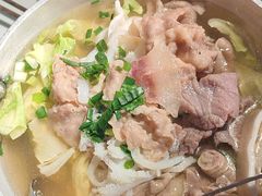 -全牛匠·乐山跷脚牛肉(西单华威约饭街店)