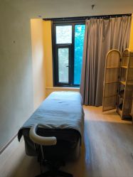 -小颜秘家·韩国整骨