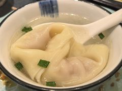 刀鱼馄饨-梅龙镇酒家(南京西路总店)