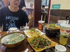 -朗妈私房菜(婺女州店)