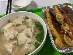 -周震馄饨