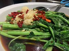 -佰烧海鲜烤肉火锅自助(世茂国际广场店)