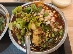 -柳州肥姨妈大骨螺蛳粉(东靖路店)