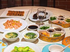 -梅龙镇酒家(南京西路总店)