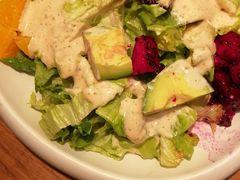 牛油果蔬沙拉-必点海鲜·鲅鱼水饺(鞍山西道店)