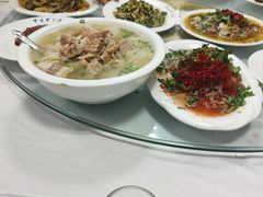 -荣生萝卜汤饭店