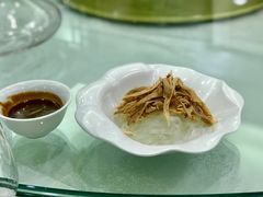 -梅龙镇酒家(南京西路总店)