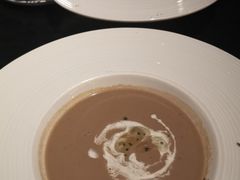 松露蘑菇奶油汤-C&R西班牙餐厅