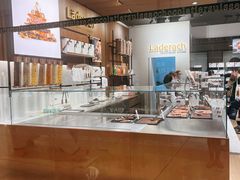 -Laderach 莱德拉(上海环贸iapm店)