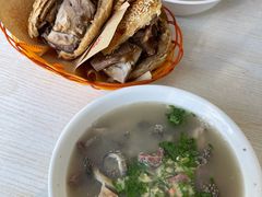-洪峰浩老北京烧饼夹肉(角门路店)