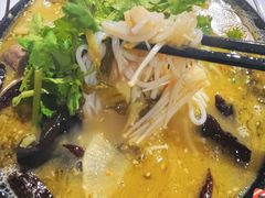 -肥汁米蘭香港米线(宁波路总店)