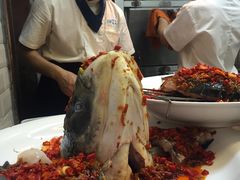 -坛宗剁椒鱼头(河西王府井店)