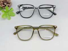 -爱视眸Eyeblling眼镜·依视路·蔡司镜片折扣店(百联南方商城购物中心)