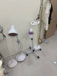 -苗方清颜专业祛痘·皮肤管理