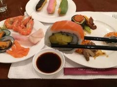 天津滨海圣光皇冠假日酒店-天津滨海圣光皇冠假日酒店
