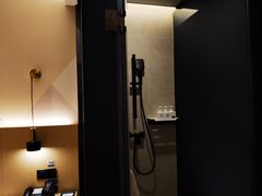 -柏曼酒店(重庆解放碑洪崖洞店)