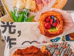 -光作面包Voila Lumiere(中山店)