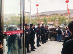 -鹿鼎国际购物广场