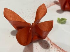 -映水芙蓉(长宁来福士店)