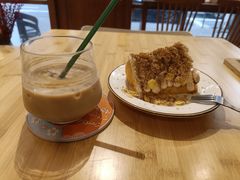 -C.Y Cafe