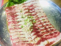 -青瓦炭韩潮烤肉(花园道店)