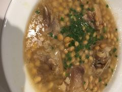 黄豆猪脚汤-小龙酒家(桂平路店)