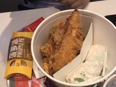 -麦当劳(新世纪环球中心店)