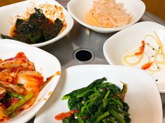 -亲昵春川鸡排(韩国美食街店)