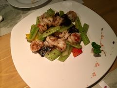 黑松露炒虾球-老船坞餐厅(北京亚洲大酒店 )