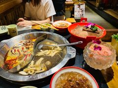 -大龙辣火锅·龙虾·烧烤(湖滨新天地店)